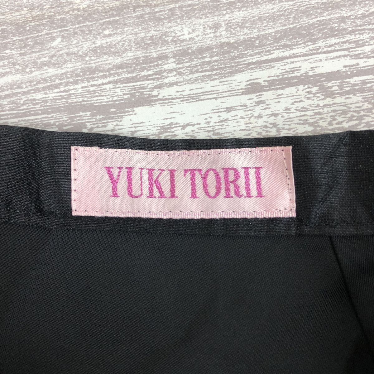 A1862-G-N◆美品◆yuki torii ユキトリイ フレアスカート◆size9 日本製 ブラック 無地 レディース ボトムス シンプル フォーマル ロング_画像5