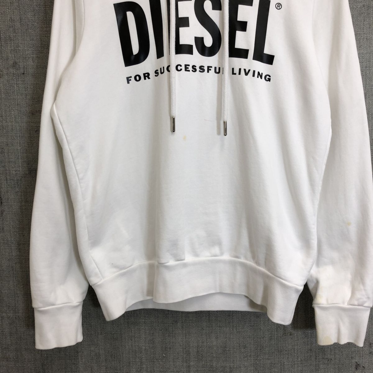 A2293-F◆ DIESEL ディーゼル パーカー フーディ ロゴプリント トップス ◆ sizeXS コットン100 ホワイト 古着 メンズ 春_画像4