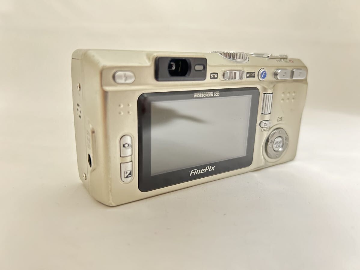 ★FUJIFILM 富士フィルム FinePix ファインピックス F710 f=7.2-28.8mm コンパクトデジタルカメラ デジカメ #85の画像6