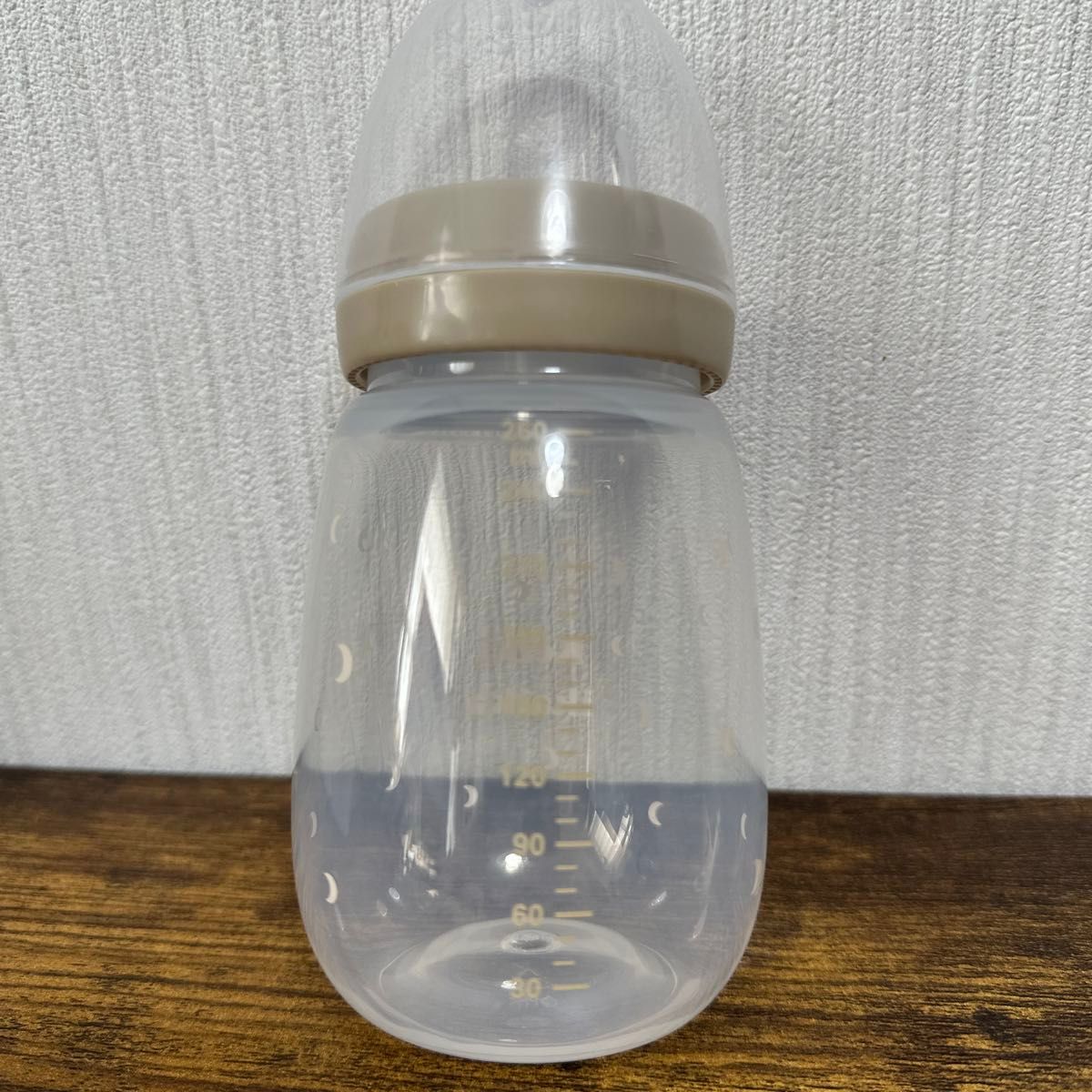 Pigeon 母乳実感 プラスチック160ml　3COINS 哺乳瓶　プラスチック260ml