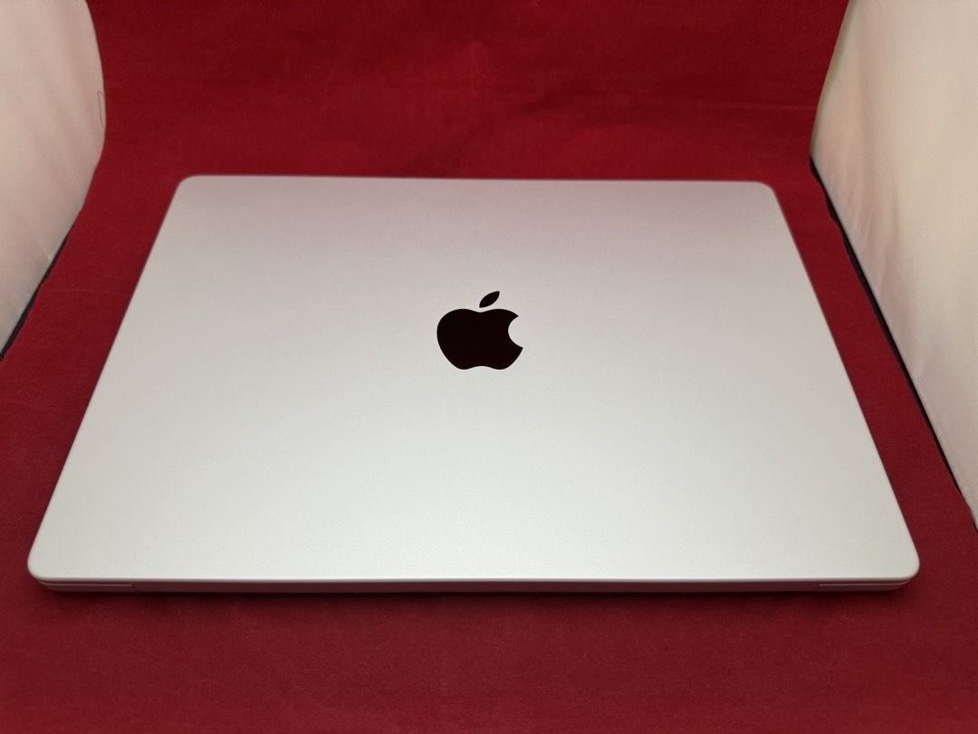 【USキーボード　512GB】MacBook Pro M2Max 14インチ シルバー_画像6