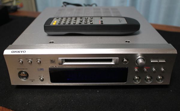 動作良好！ONKYO MD-133 MDデッキ / RC-601 リモコン_画像1