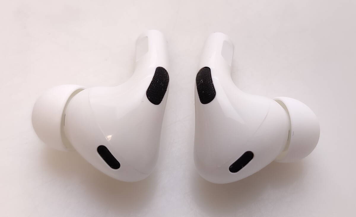 AirPods Pro 第2世代 MQD83J/A 美品中古 A2698 A2699 A2700の画像6