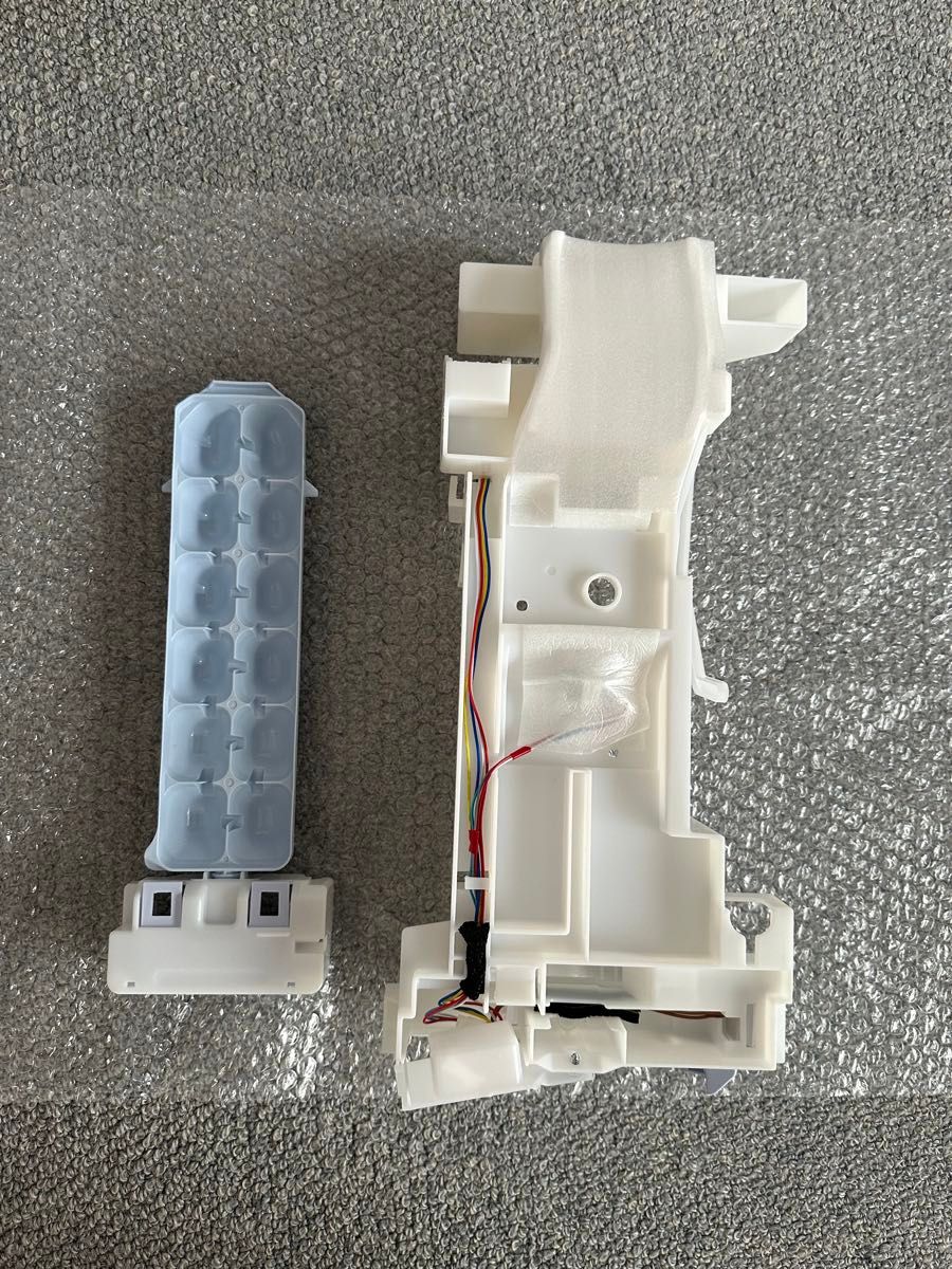 三菱電機冷蔵庫 MR-WX52G-C用 製氷機ユニット 製氷皿|Yahoo 三菱電機冷蔵庫 MR-WX52G-C用 製氷機ユニット 製氷皿|Yahoo