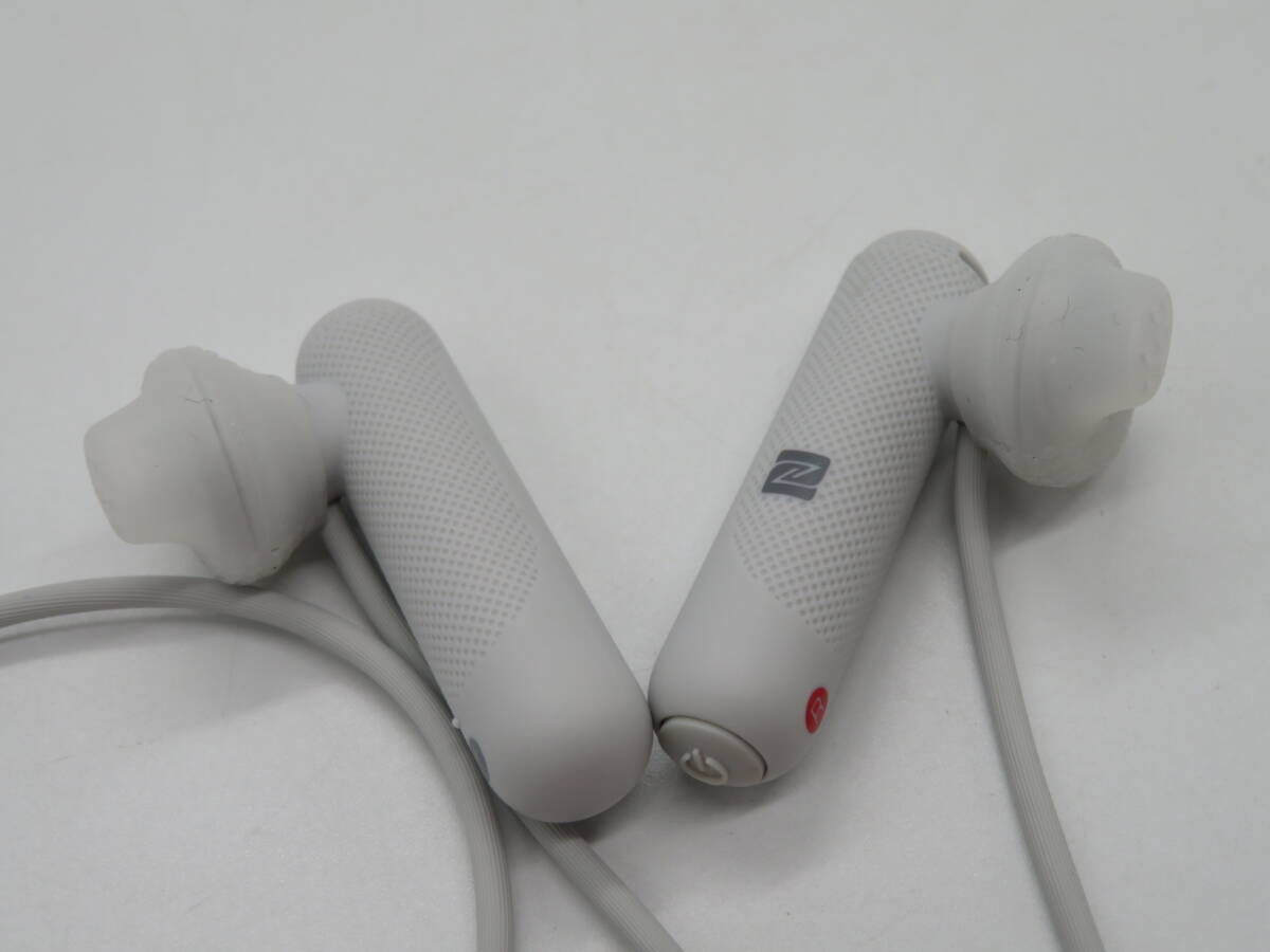 SONY(ソニー)WI-SP500　イヤホン　中古品　W2ー52A　_画像4
