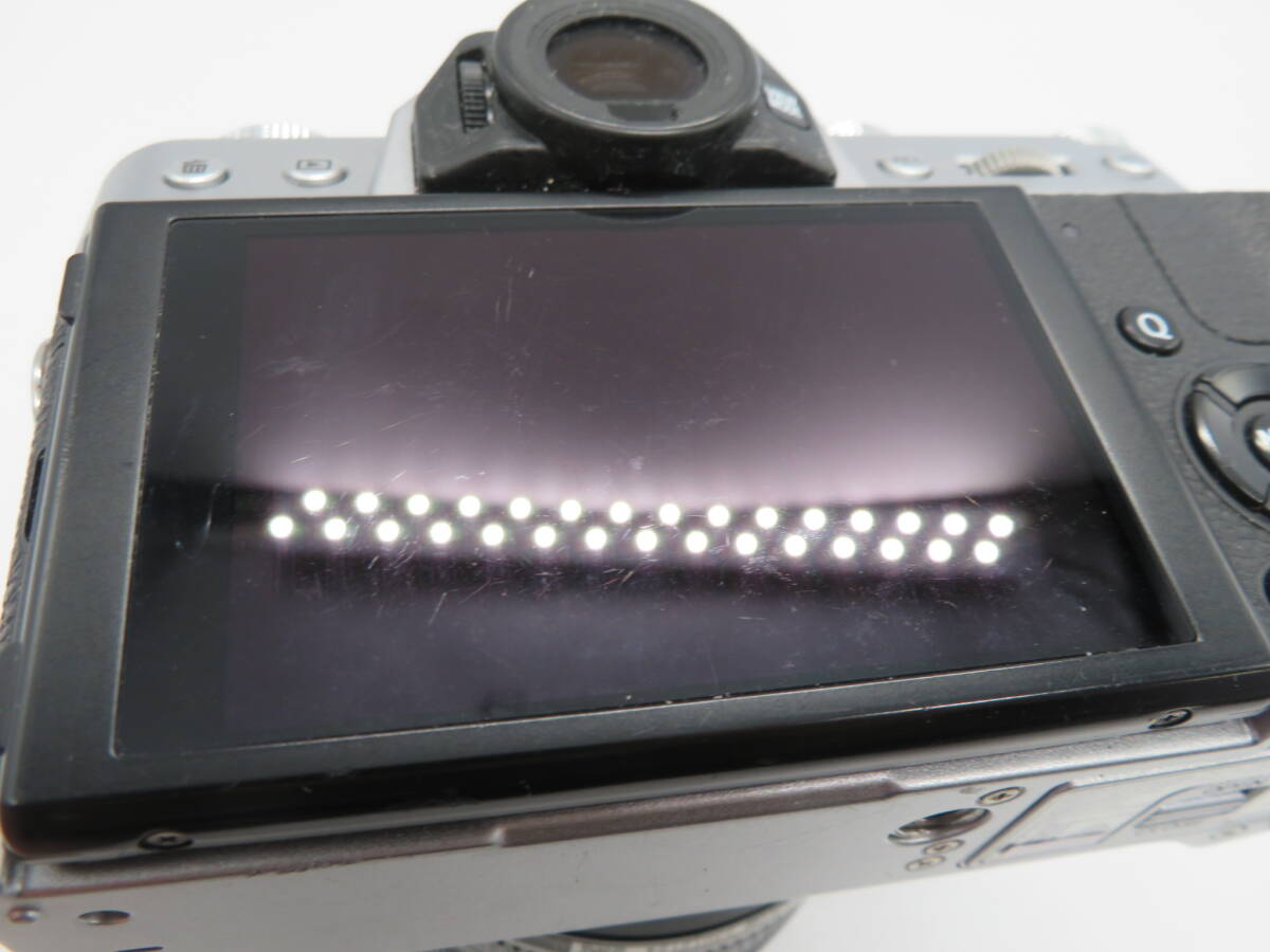 ジャンク品　FUJIFILM(富士フイルム)X-T20　ミラーレス一眼・レンズ XF18-55mm 1:2.8ー4 中古品　ネ3ー31A　_画像8