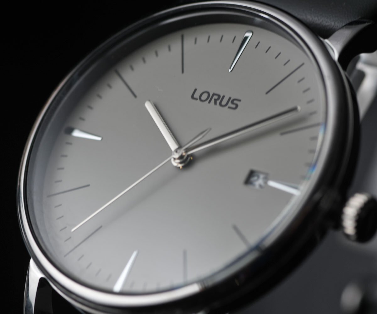 新品1円 セイコーLORUS シンプルで視認性高い王道のデザイン 薄さ8ミリ 品のあるグレーフェイス 50m防水 逆輸入 メンズ 日本未発売 SEIKOの画像2