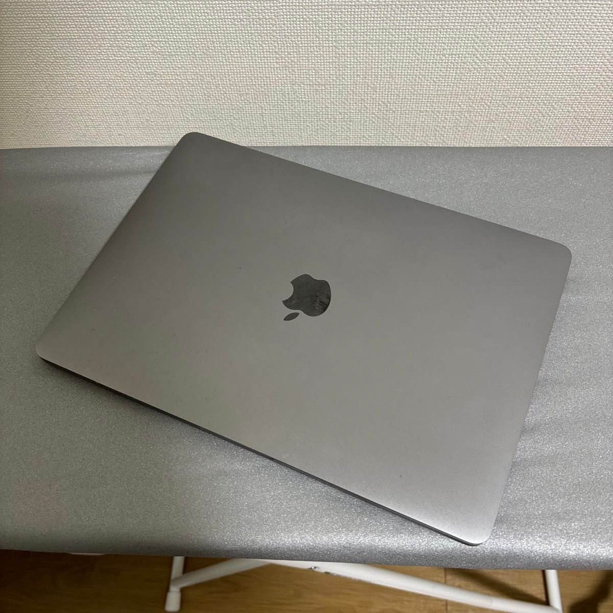 Apple MacBook Pro (13-inch, 2016, Thunderbolt 3ポートx 2 スペースグレー