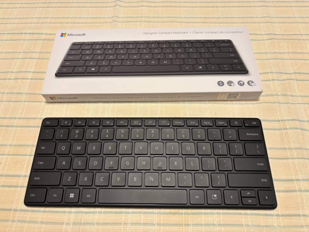 マイクロソフト デザイナーコンパクトキーボード US配列（美品、希少）_画像3