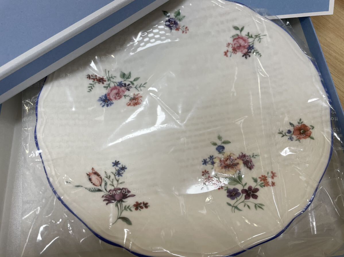 O1円～！WEDGWOOD ウェッジウッド PLATE プレート 皿 食器 洋食器 TAFFETA FLOWERS タフェッタ フラワー 　20ｃｍ