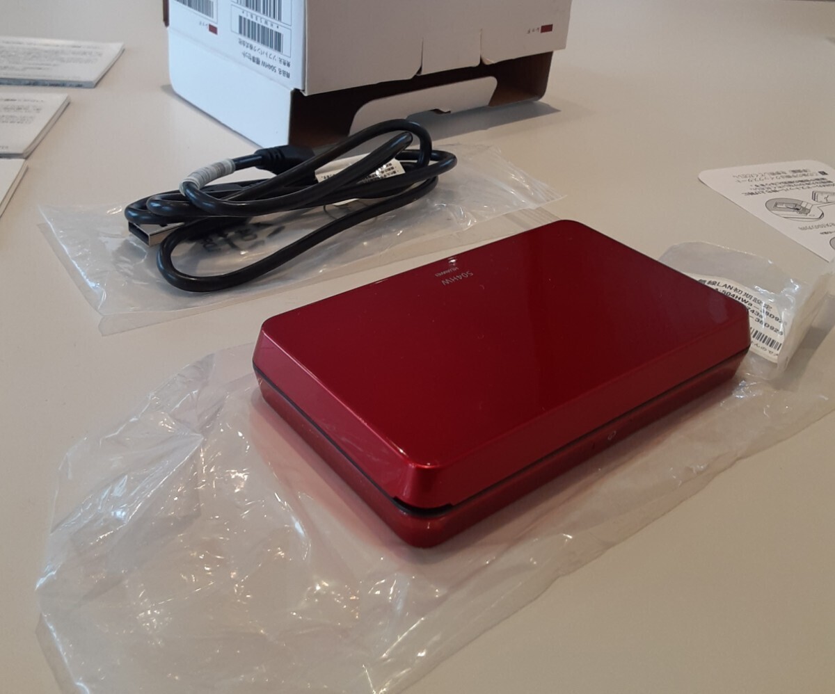 【通電確認済み】SoftBank Pocket Wifi 504HW ポケット ワイファイ 赤 ルーター WiFi モバイルWi-Fi レッド ソフトバンクの画像4