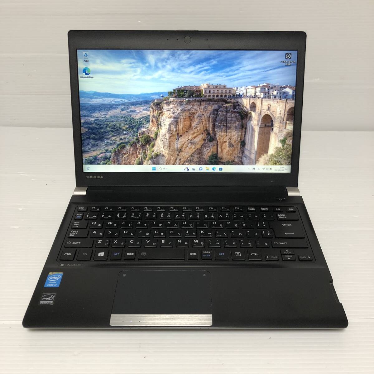 Win11 搭載 東芝 dynabook R734/M Core i7 4810MQ メモリ 8GB SSD 256GB DVDスーパーマルチ 13.3インチの画像1