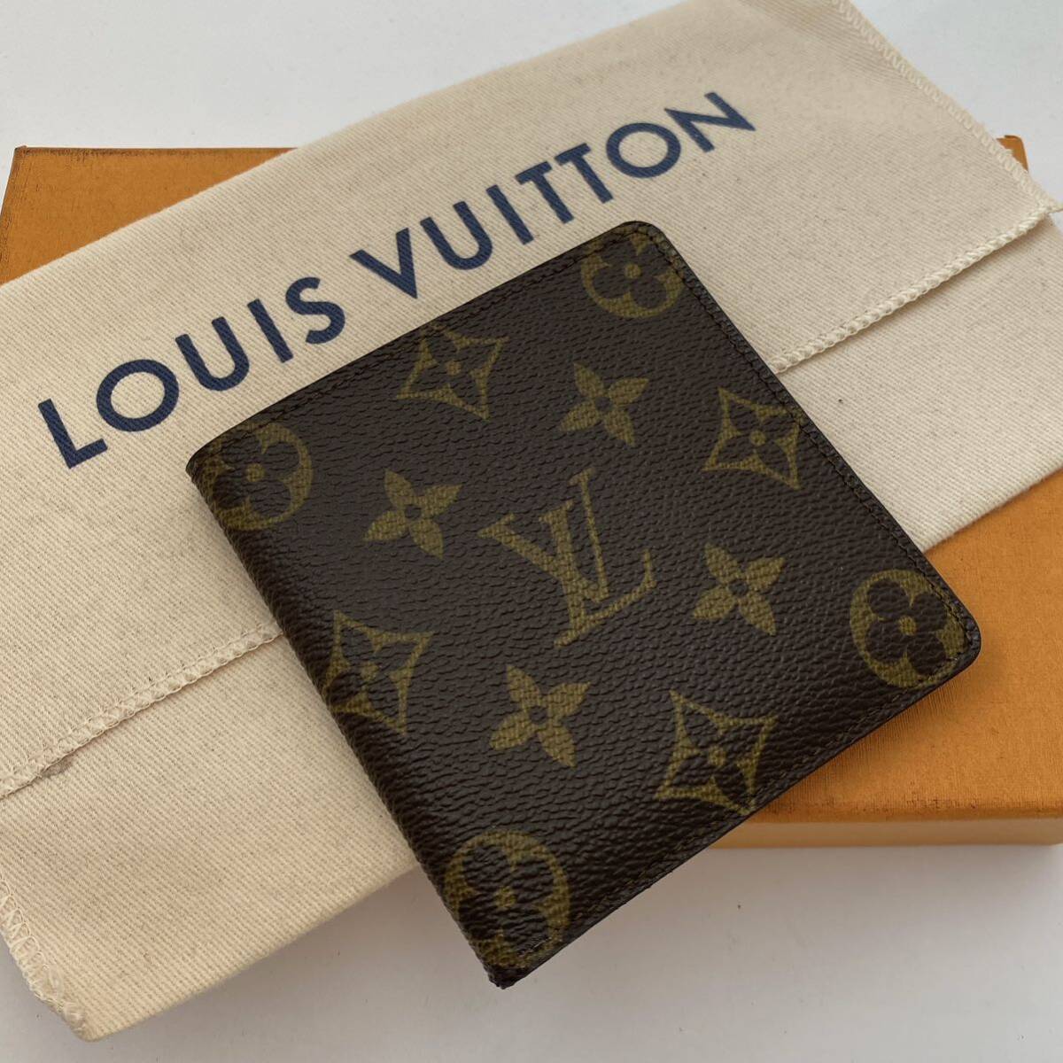  H820 【美品】ルイ ヴィトン モノグラム ポルトビエ6 カルトクレディ M60929 二つ折り 財布 札入れ PVCレザー 茶 ブラウン Louis Vuitton の画像1
