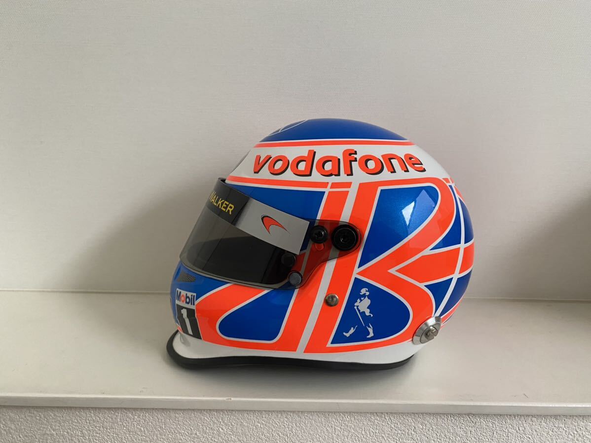 送料込み VODAFONE McLAREN MERCEDES JENSON BUTTON 1/2 送料込み VODAFONE McLAREN MERCEDES JENSON BUTTON 1/2