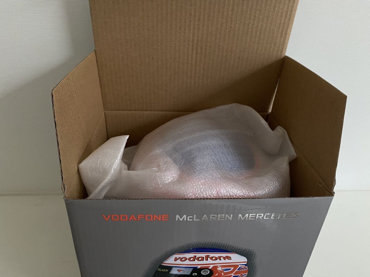 送料込 VODAFONE McLAREN MERCEDES JENSON BUTTON 1/2 送料込 VODAFONE McLAREN MERCEDES JENSON BUTTON 1/2