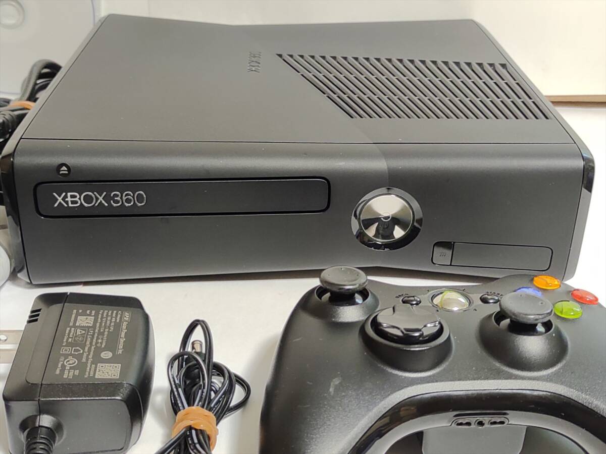 Xbox360 S 3TB+1TB SSHD RGH 付属品付 動作OK 日本語化 (Corona Xbox360 S 3TB+1TB SSHD RGH 付属品付 動作OK 日本語化 (Corona