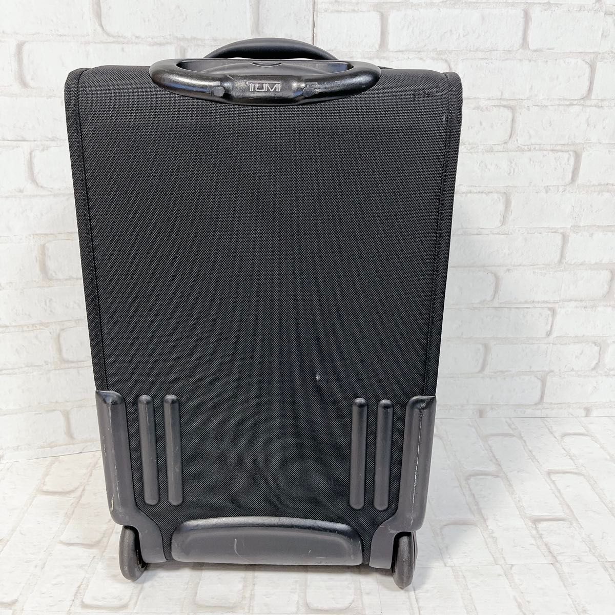 TUMI キャリー　スーツケース　22022D4 2輪　拡張機能付　67L