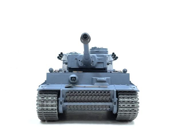 【激レア 入手困難！塗装済み完成品戦車ラジコン】Heng Long 2.4GHz Ver.7.0 1/16 タイガーI型 3818-1 Upgrade メタルキャタピラバージョン_画像2