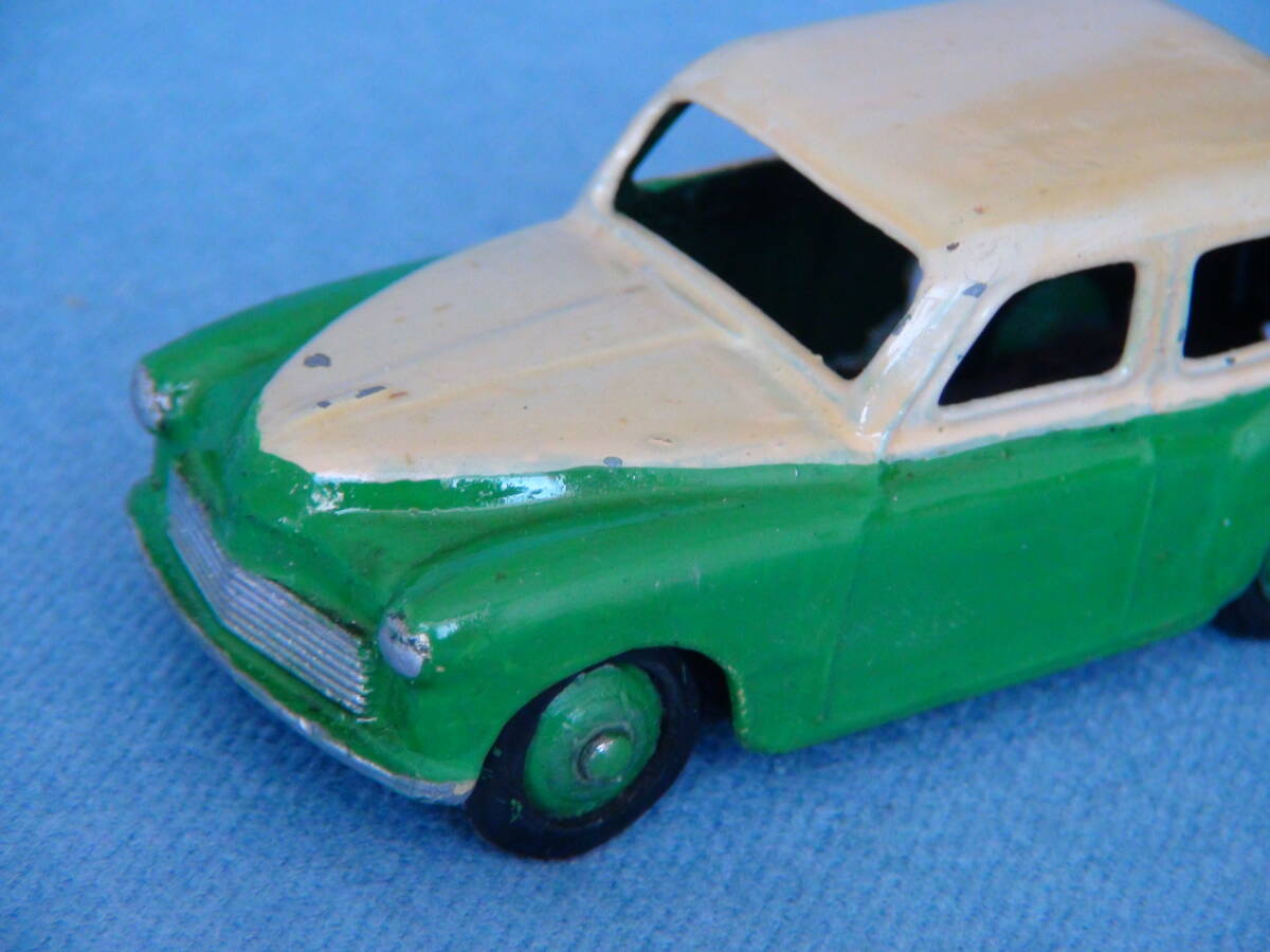 [ редкий ] старый Британия Dinky 1/43 ранг 1950 год type hi Ла Манш * норка s 4 двери saloon. обычный модель * слоновая кость / зеленый двухцветный подлинная вещь 