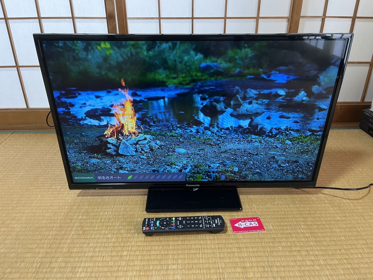 送料込み！！　Wi-Fi内蔵 パナソニック VIERA ハイビジョン　LED液晶テレビ 32型　録画対応　TH-32D325_画像1