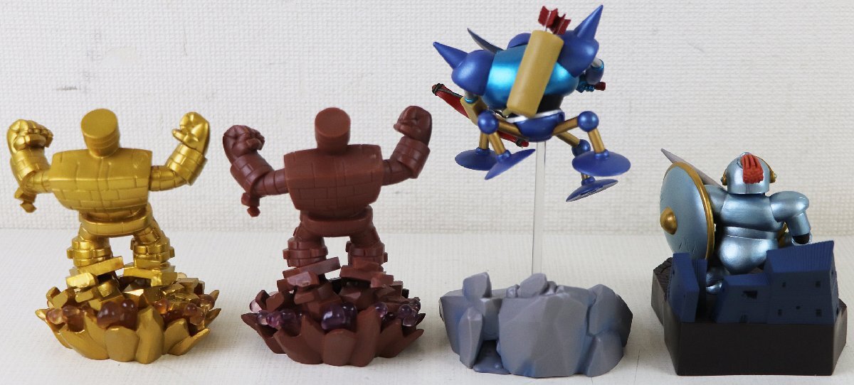 S◇中古品◇フィギュア ドラゴンクエスト モンスター 4点セット ゴールドマン/ゴーレム/キラーマシン/さまようよろい 本体のみ 台座つきの画像6