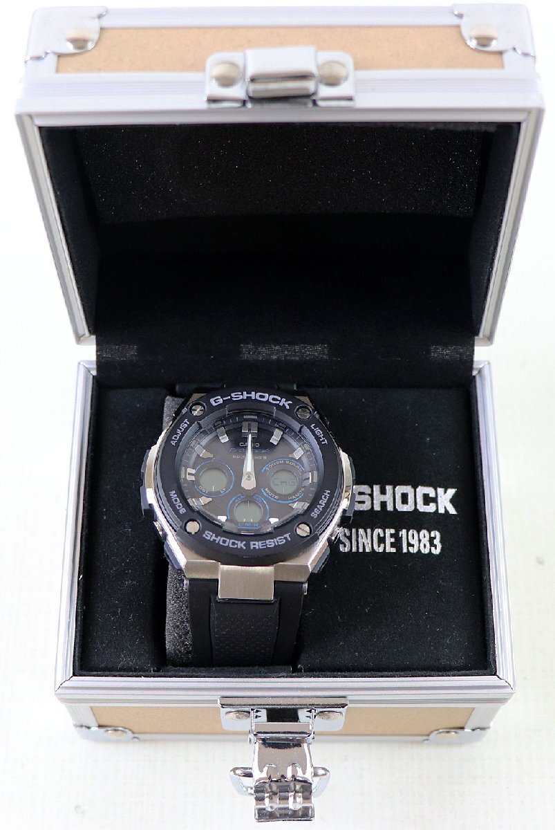 S♪中古品♪腕時計 G-SHOCK 『GST-W300FP-1A2JR』 CASIO タフソーラー 「ファイアー・パッケージ」2022モデル 20気圧防水 ※異臭あり_画像1