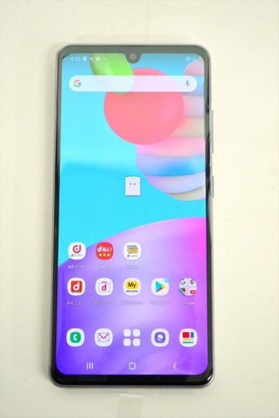 KM558●中古美品!!●ドコモ　SC-41A　Galaxy A41 ギャラクシー　スマートフォン/スマホ　外箱付き　判定〇　ケース付き_画像2