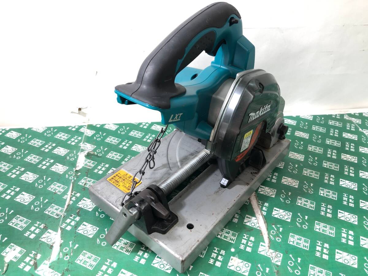 中古品 電動工具 ★makita(マキタ) 125㎜ 14.4v充電式チップソー切断機 (本体のみ) LC540DZ 切断 ITECYB1MYJJOの画像3