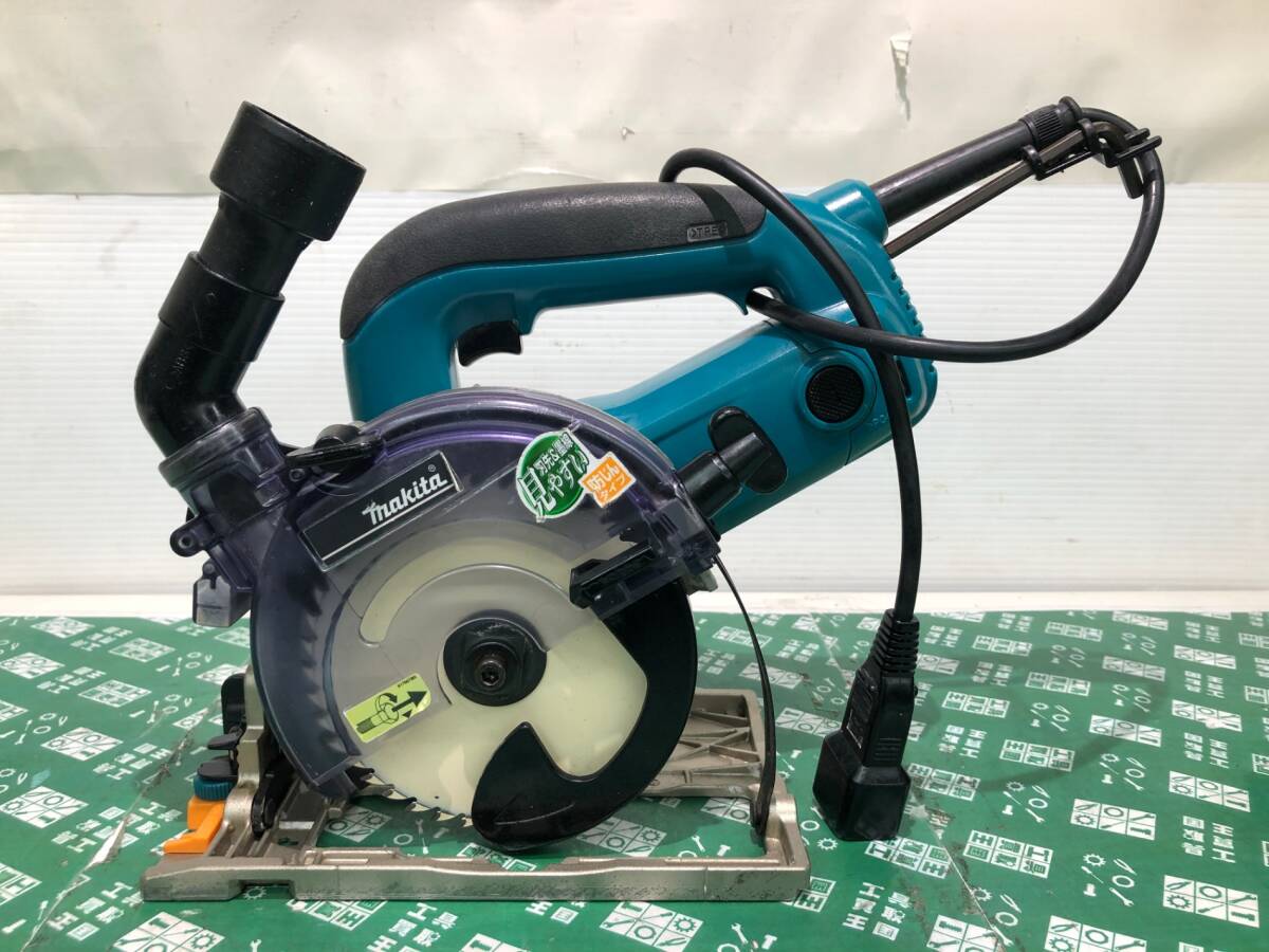 中古品 電動工具 makita マキタ 125mm防じんマルノコ 5205FX 本体のみ.木工 木材加工.切断.ボードカット IT3IYY0WO6FU_画像1