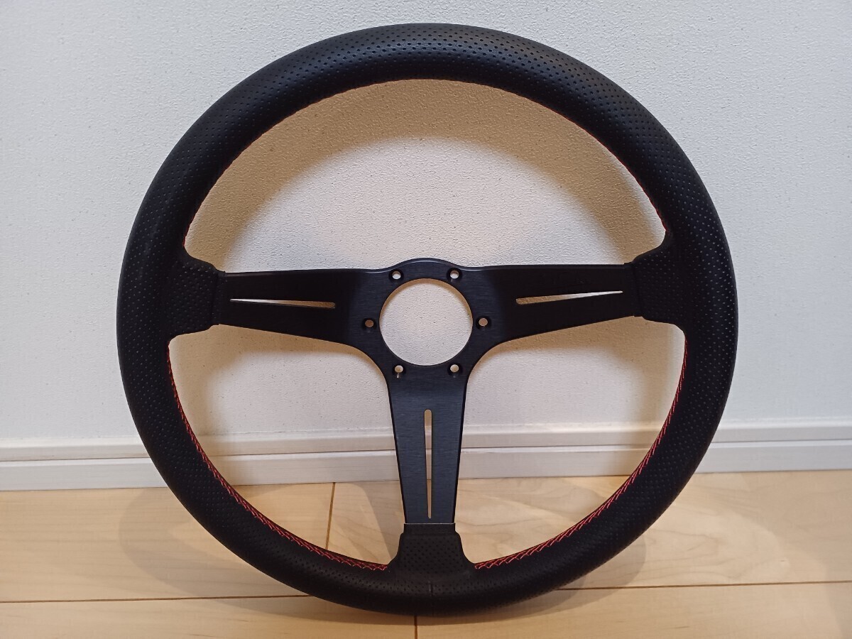 * прекрасный товар NARDI SPORTS TYPE Rally 34 пирог N761 стандартный товар красная отстрочка рулевой механизм глубокий конус Nardi 