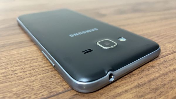 Samsung Galaxy J3 SM-J320FN simロック解除済み Android スマホ au 【5474】_画像7