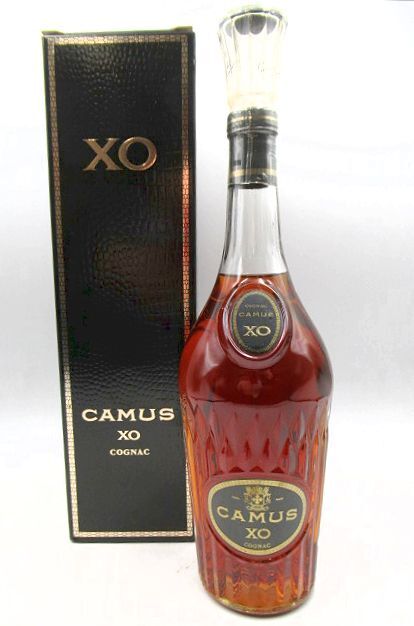 △△未開栓 CAMUS XO カミュ ロングネック COGNAC コニャック ブランデー 古酒 700ml 40％ 長期保管品 DUTY FREE▲▲_画像1