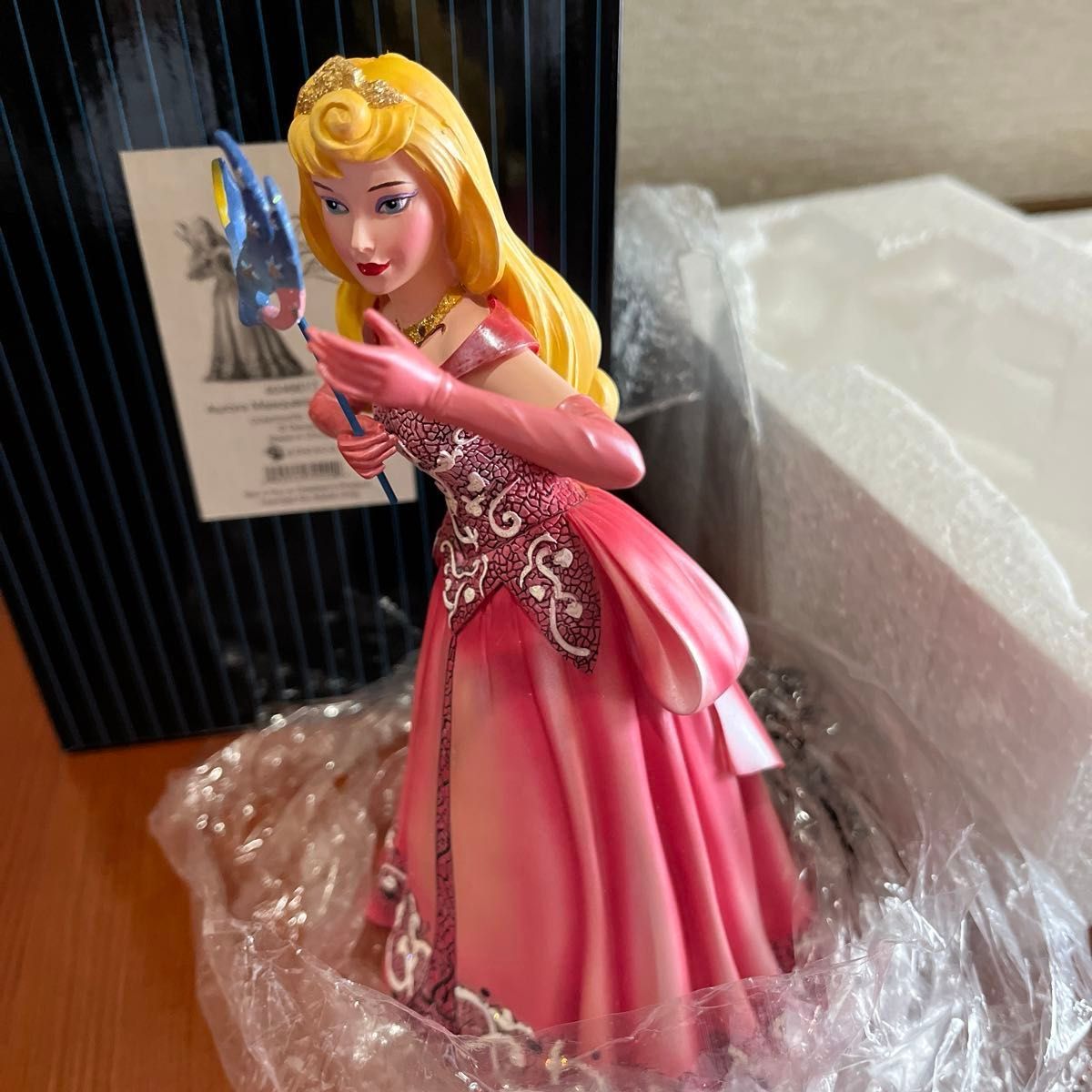 新品　ディズニー　ショーケースコレクション　オーロラ姫　フィギュア　眠れる森の美女　プリンセス マスカレード　Enesco