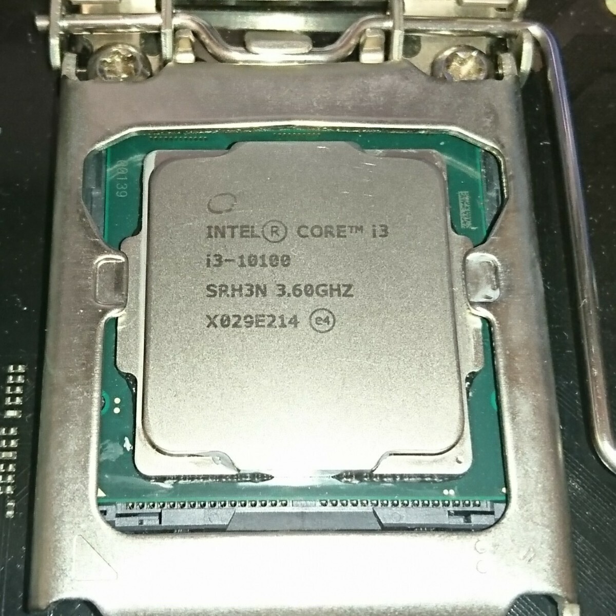 ジャンク！ i3 10100/ASRock H570 PHANTOM GAMING 4/DDR4-2400 8GB 訳ありセット (O40713)の画像2