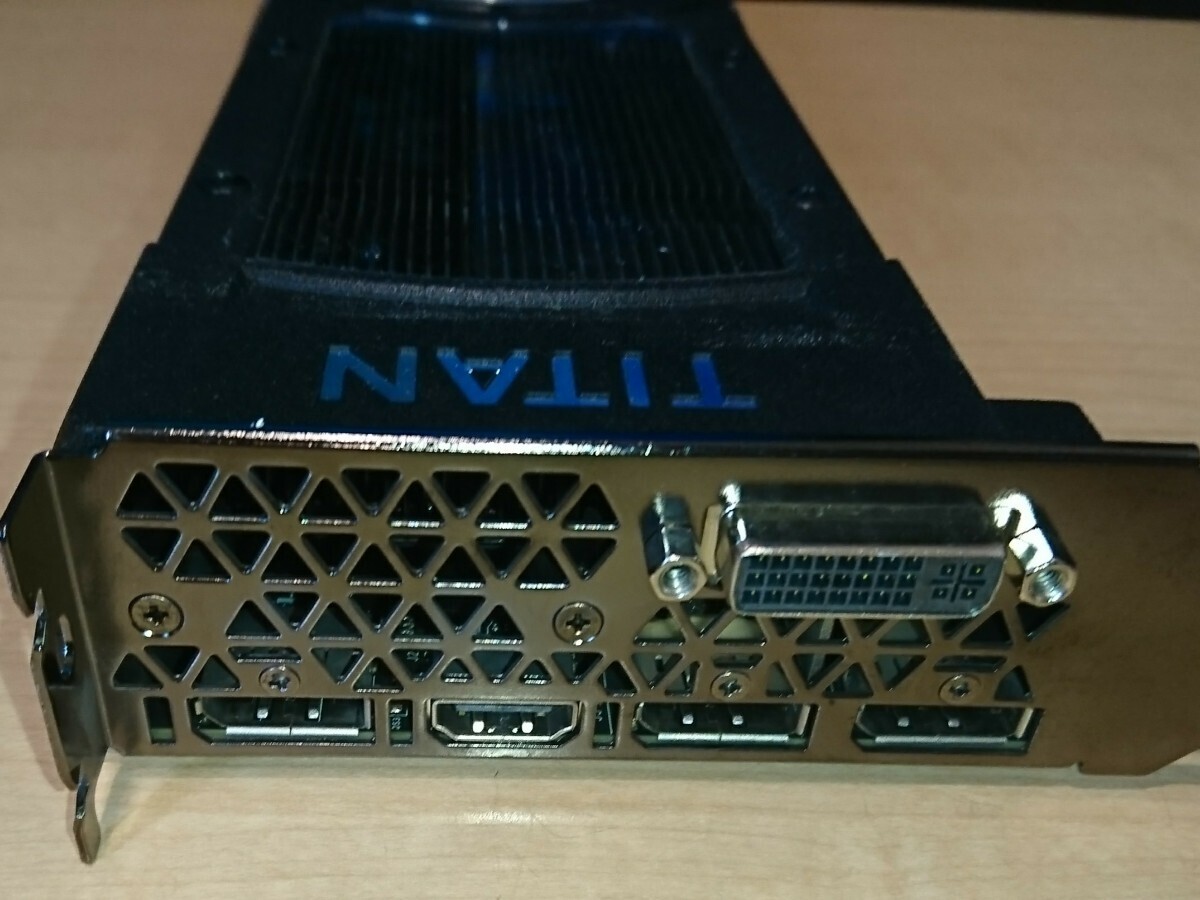 nVIDIA GeForce GTX TITAN X 12GB 動作確認品 (O32714)の画像2