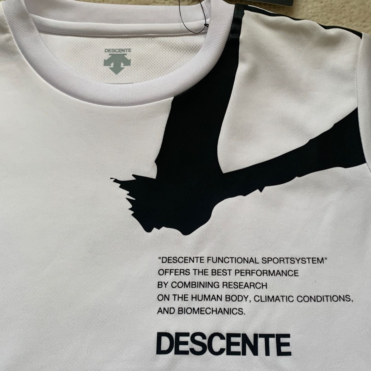 DESCENTE デサント　バレーボールTシャツ　メンズ　S