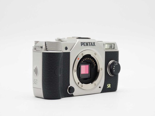 ペンタックス PENTAX Q7 Silver 12.4 MP Digital Camera 02 Lens [美品] #Z1068A_画像6