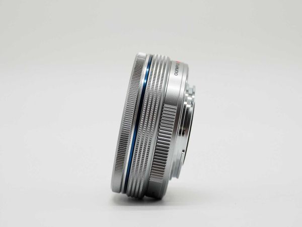 オリンパス Olympus M.Zuiko Digital ED 14-42mm f/3.5-5.6 EZ Lens[新品同様]#Z1105_画像9
