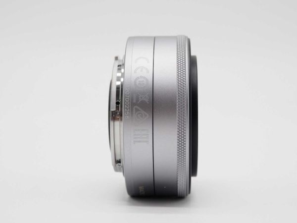 キャノン Canon EF-M 22mm f/2 STM Wide Angle Lens Silver [新品同様] #Z1186A_画像5