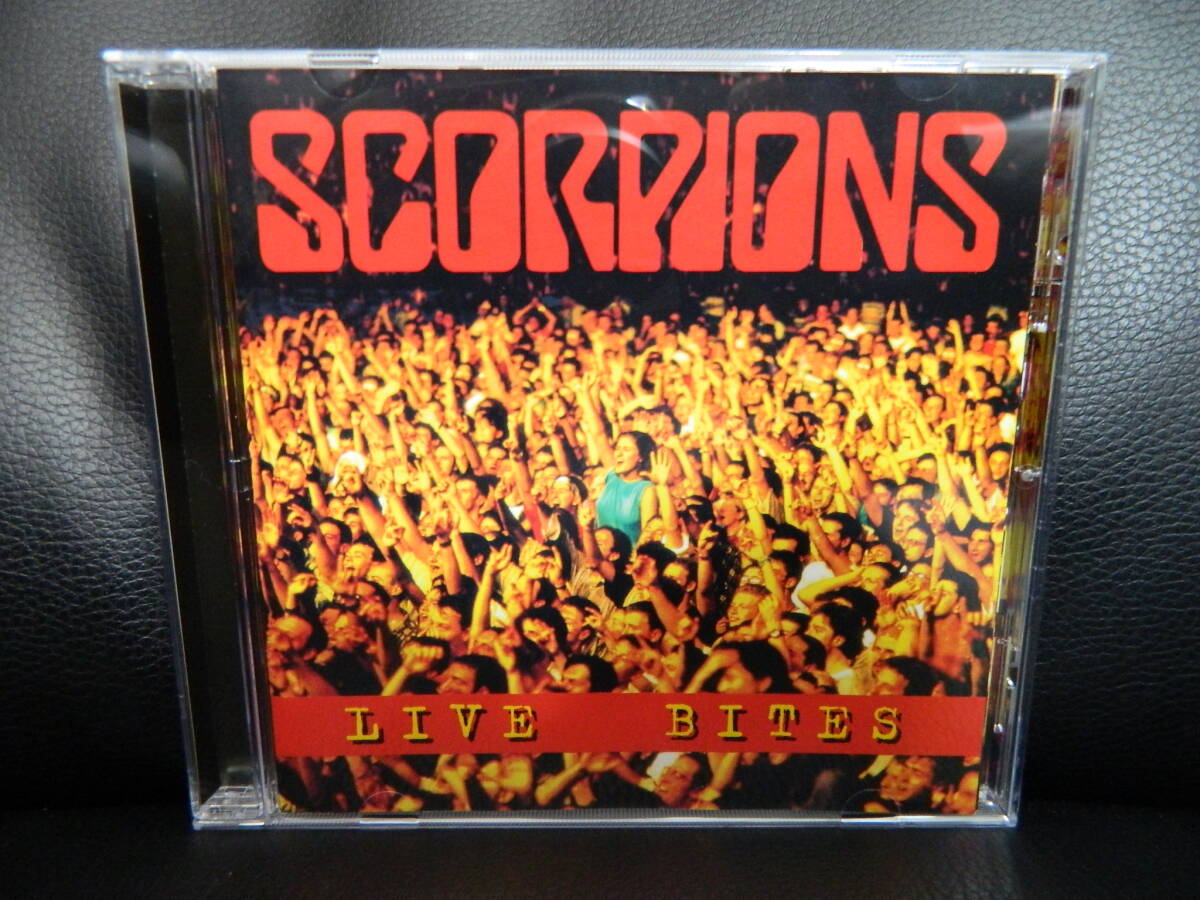 (41)  SCORPIONS  /   LIVE BITES   日本盤    ジャケ、日本語解説 経年の汚れありの画像1