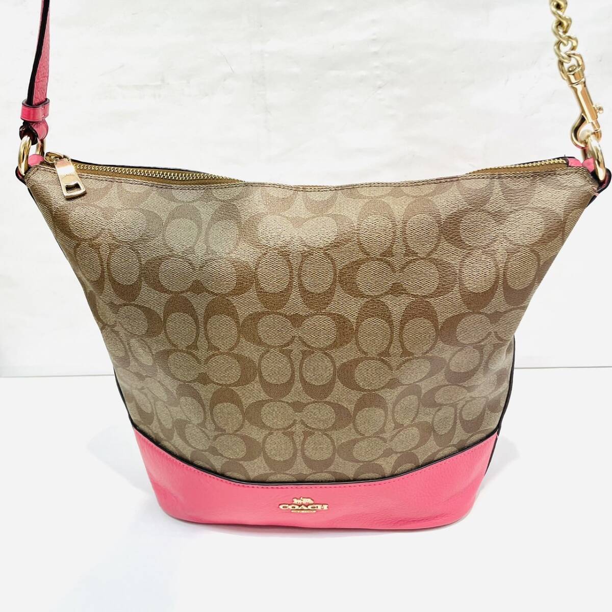 [B14100KM]COACH Coach F72852 signature shoulder bag Gold color metal fittings pink PVC handbag bucket type 2WAY charm less 