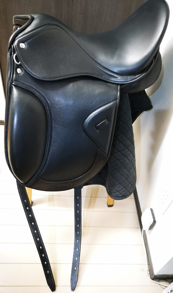 一点のみ GENOVA 未使用 本革 馬場鞍 乗馬 鞍|Yahoo!フリマ(旧 一点のみ GENOVA 未使用 本革 馬場鞍 乗馬 鞍|Yahoo!フリマ(旧