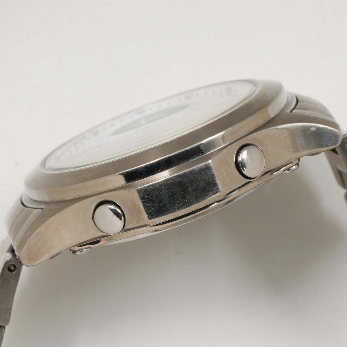 カシオ CASIO 腕時計 ウェーブセプター リニエージ LIW-100TDJ チタン 電波ソーラー メンズ 中古 動作品 [質イコー]の画像2