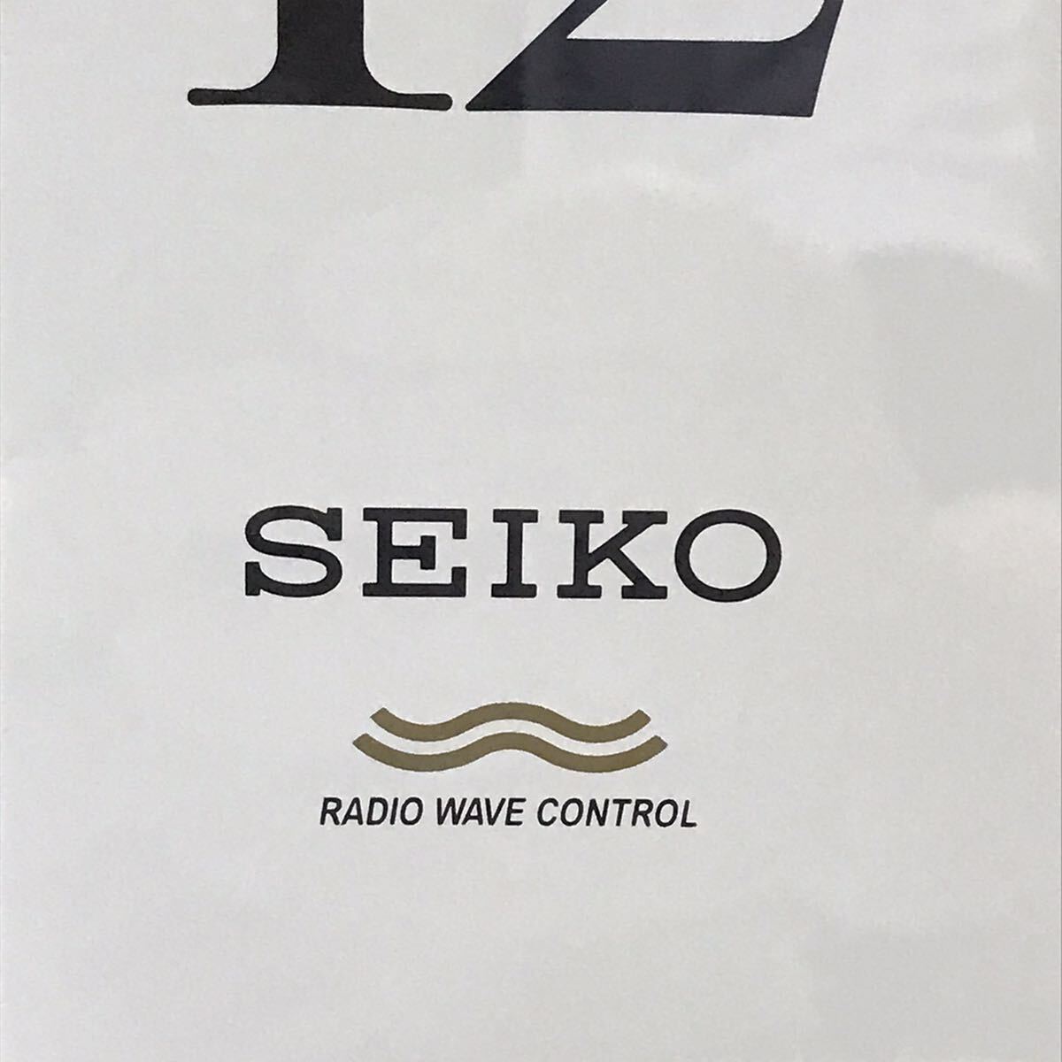 送料無料 美品 動作品 SEIKO セイコー 電波時計 掛け時計 KS227B/木製 壁掛け時計 電波掛け時計約37cm・約1.3kg/日付・曜日・カレンダー付の画像4