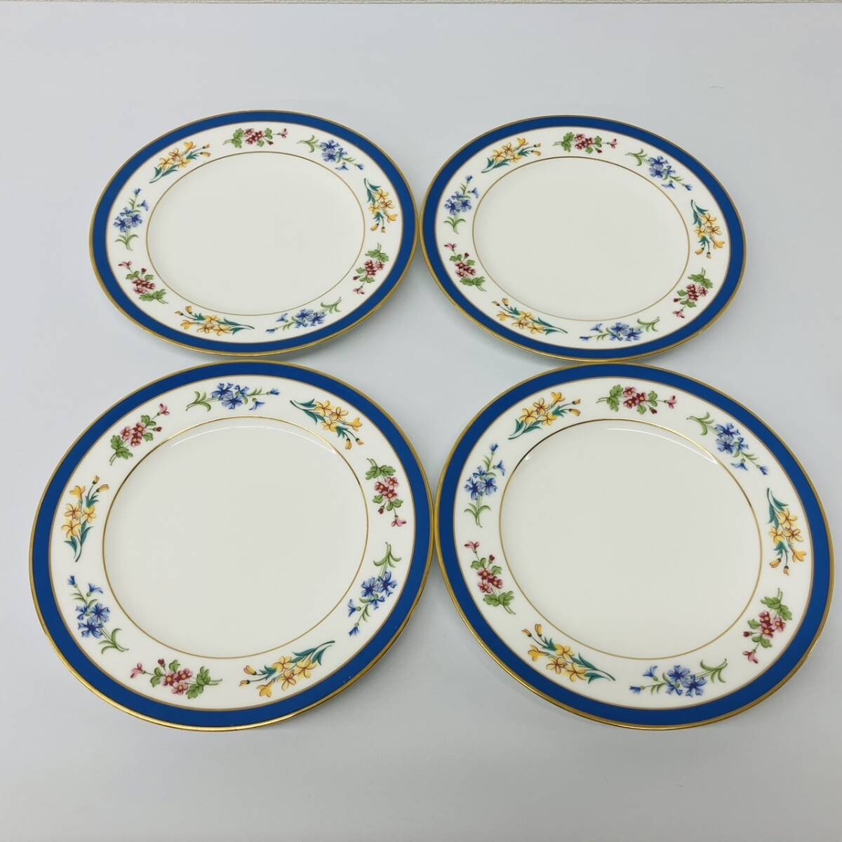 D011-SG2-237 TIFFANY＆Co ティファニー TiffanyFloral プレート 食器 皿 4点セット 直径約8.5cmの画像1