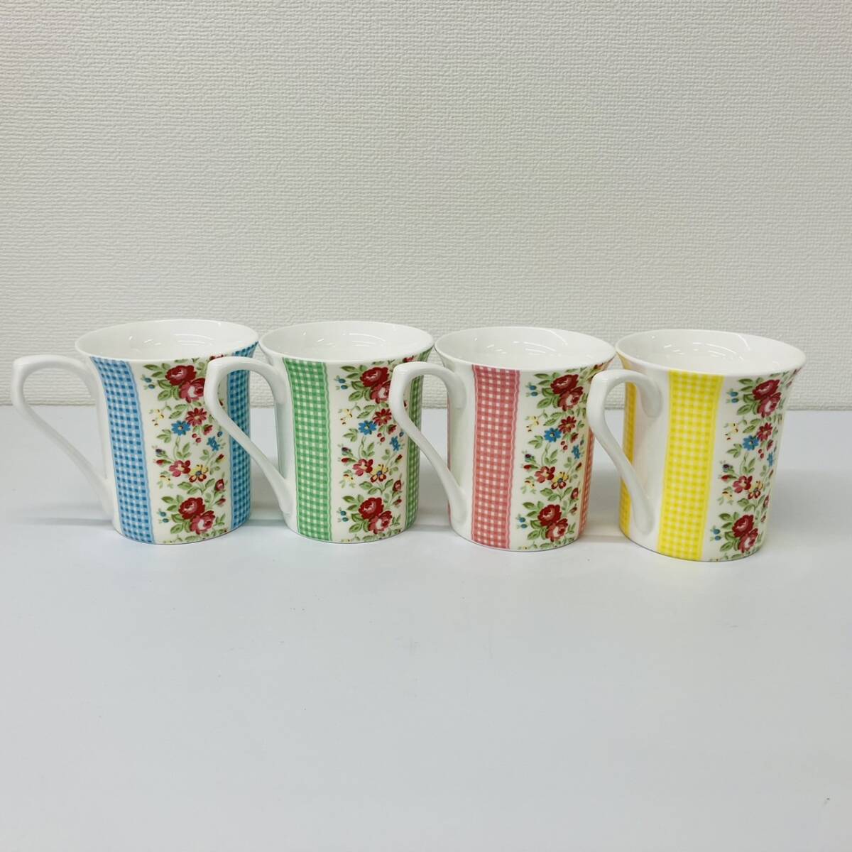 D007-SG2-240 cathKidston キャスキッドソン マグカップ 花柄 カップ 食器 アンティーク マグカップ4点まとめの画像1