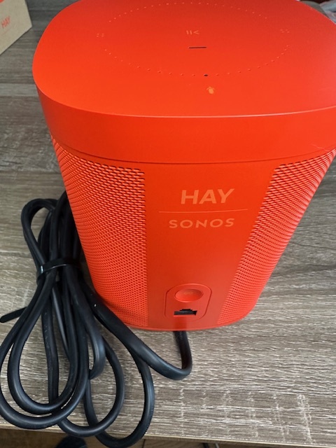 ★sonos one hay 限定 red Wireless Speaker ワイヤレススピーカーの画像1