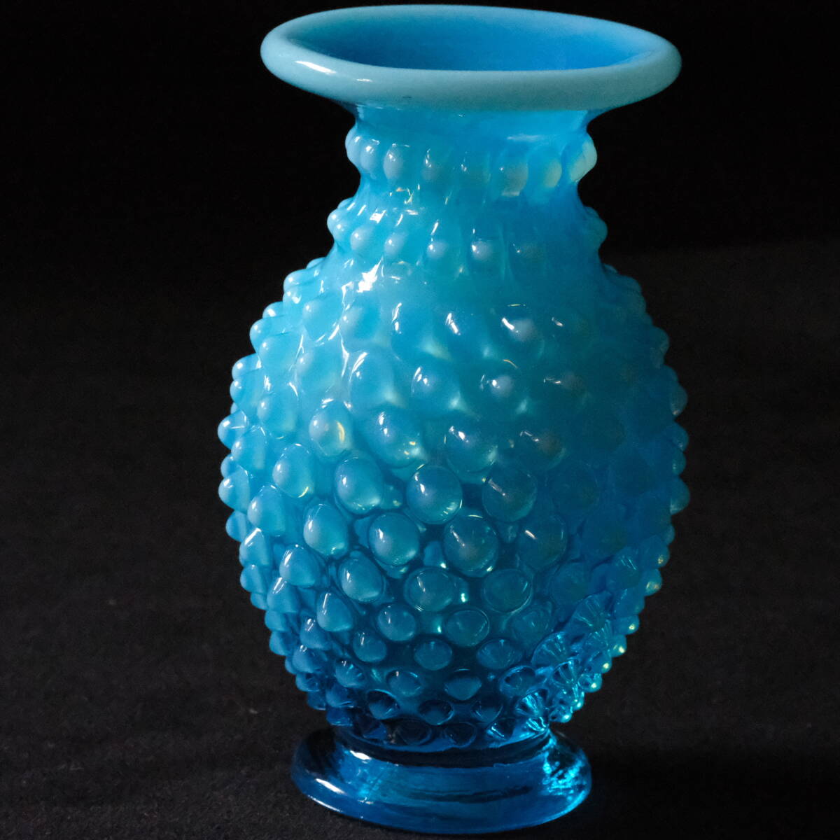 極美品 送料無料 Fenton フェントン 花瓶 ホブネイル オパールセント ガラス ビンテージ アンティーク 鮮やかブルー オールドの画像2