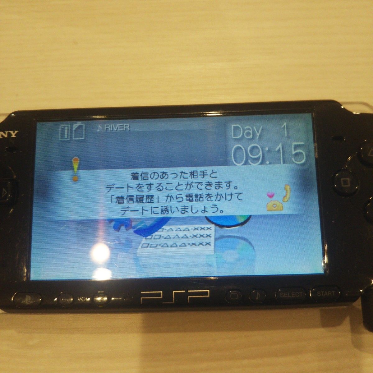 良品 psp3000本体 黒。新品バッテリー、ゲーム２つ、メモリー、充電器付き。動作OK♪除菌済み！