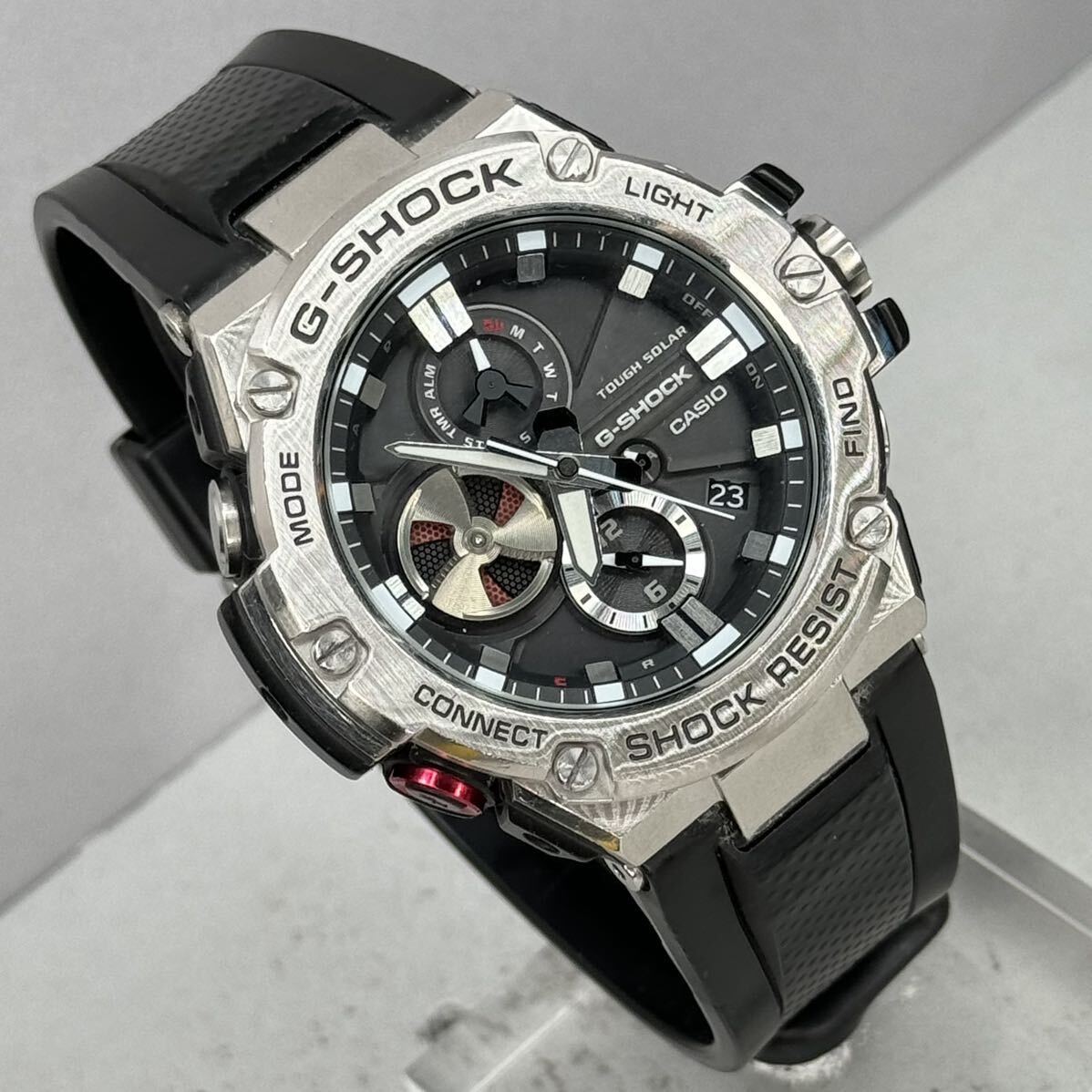 良品 G-SHOCK GST-B100-1AJF GスチールG-STEEL タフソーラー Bluetooth搭載モバイルリンク メタルベゼル ブラック シルバー ラバーバンド_画像2